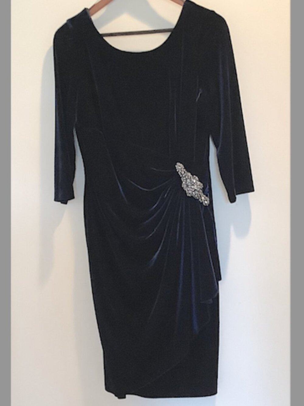 Alex evening dress dark blue velvet, embllished brooch, knee length, Size 10